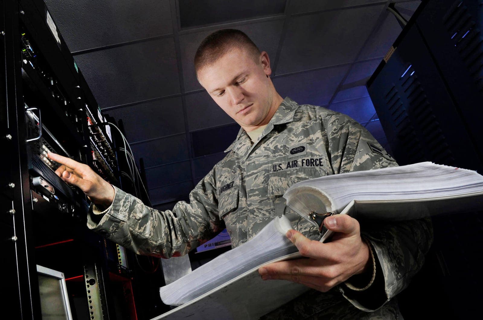 Information Technology (IT) Systems (1D7X1) Airmen at work
