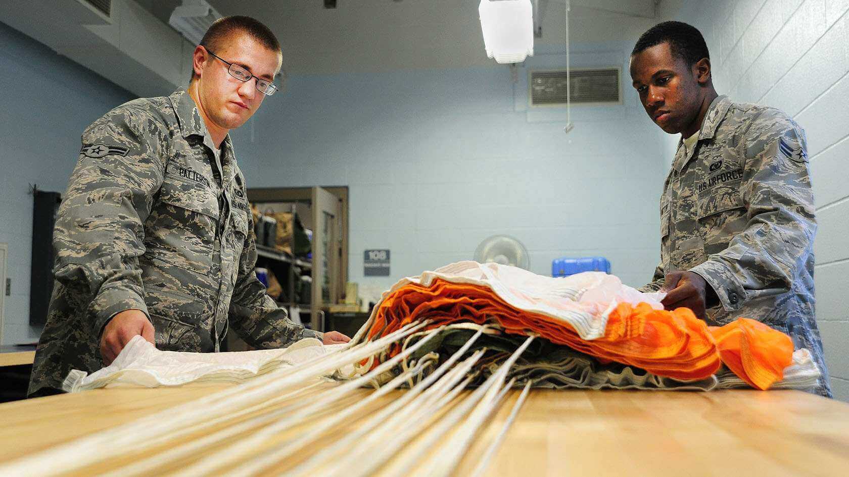 Aircrew Flight Equipment (1P0X1) Airmen at work