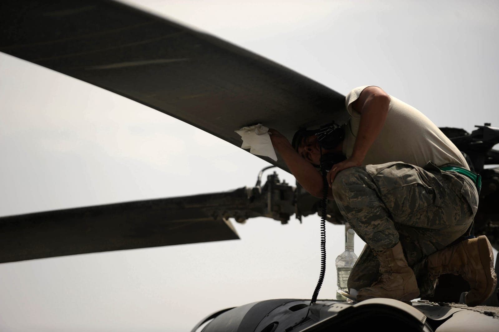 Helicopter/Tiltrotor Aircraft Maintenance (2A5X2) Airmen at work