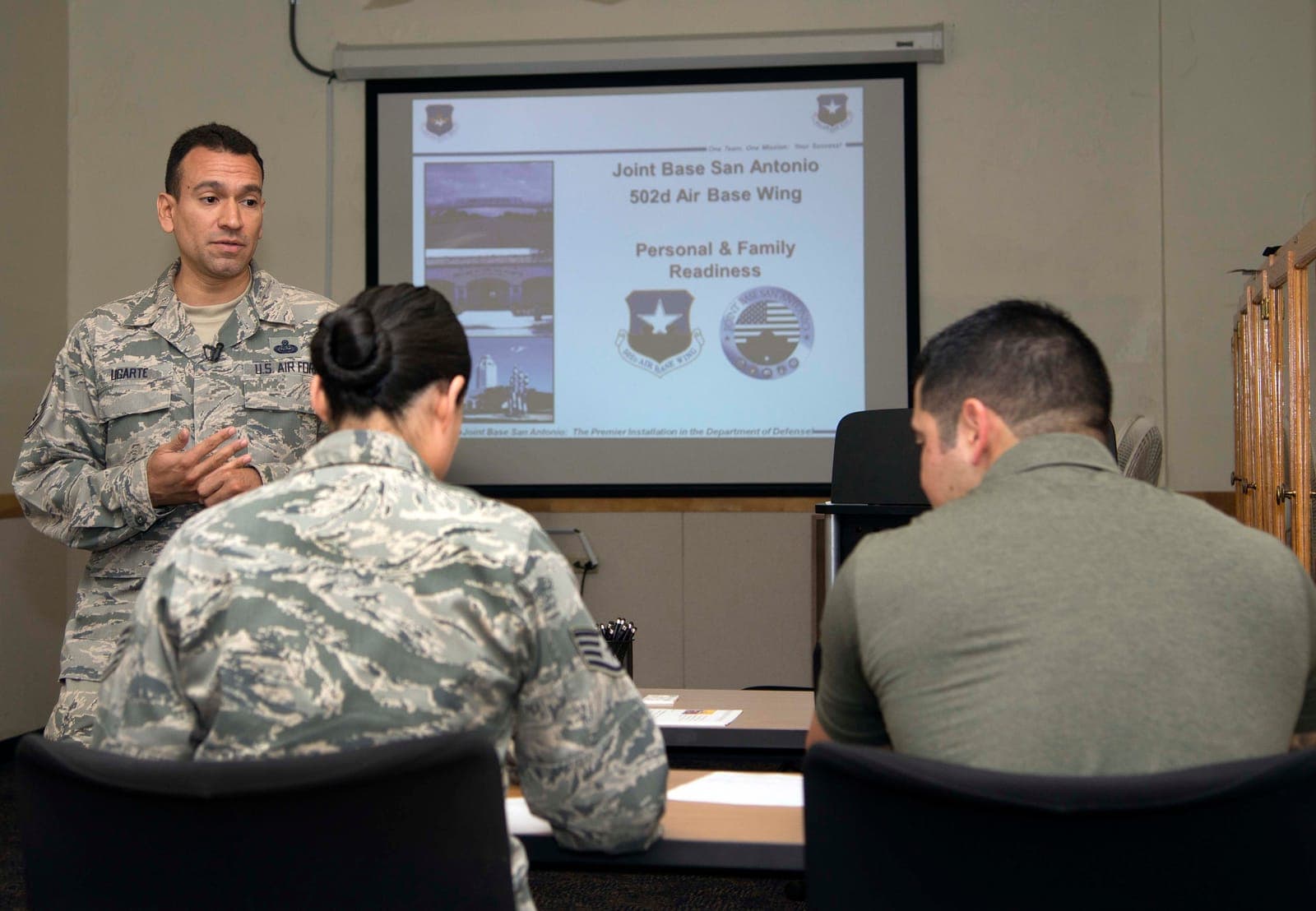 Military & Family Readiness Center Non-Commissioned Officer (RNCO) (8C000) Airmen at work
