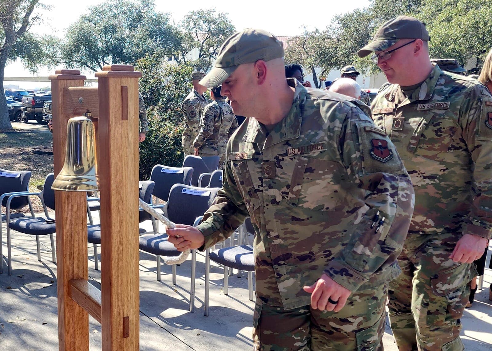 Second-Tier Recruiter (8R200) Airmen at work